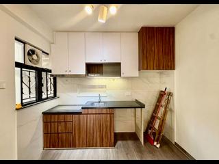 Sai Ying Pun - Kwong Fung Terrace 03