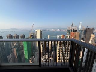Sai Ying Pun - Island Crest Block 1 02