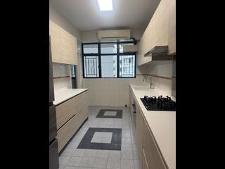Mid Levels Central - Clovelly Court 07