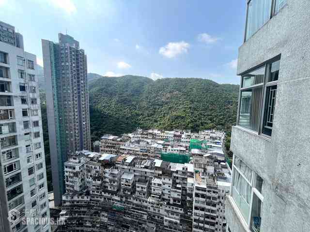 Quarry Bay - Parkvale Tower 1 Cheung Pak Mansion 06