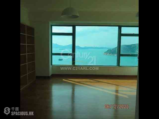 Stanley - Regalia Bay 02