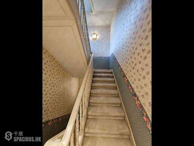 Wong Chuk Hang - Country Villa 11