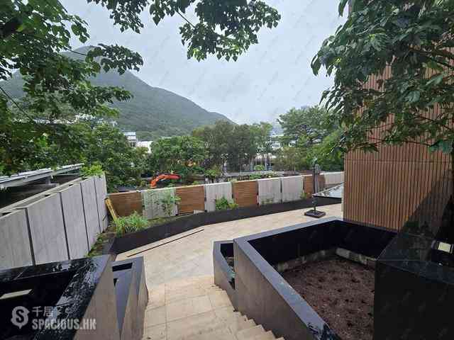 Wong Chuk Hang - Country Villa 15