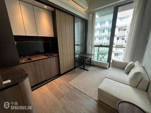 Sai Ying Pun - Two・Artlane 05