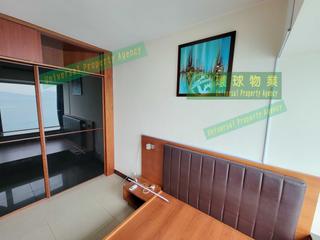 Kennedy Town - The Merton Tower 1 12