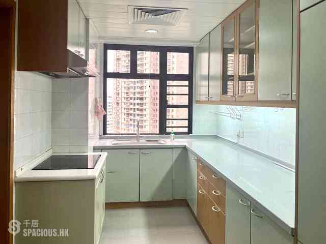 Mid Levels Central - Po Garden 07