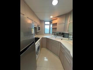 Tung Chung - Caribbean Coast Phase 3 Carmel Cove Lux Living (Tower 12) 02