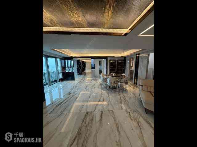 Tung Chung - Caribbean Coast Phase 3 Carmel Cove Tower 11 07