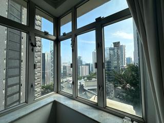 Mid Levels Central - Best View Court Block 68, Macdonnell Road 03