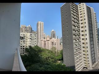 Mid Levels Central - Best View Court Block 68, Macdonnell Road 09