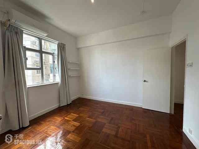Mid Levels Central - Best View Court Block 68, Macdonnell Road 12