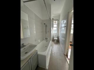 Mid Levels Central - Best View Court Block 68, Macdonnell Road 13