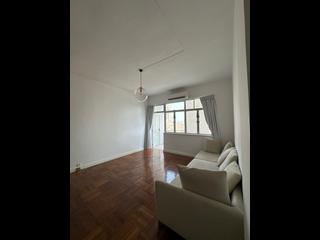 Mid Levels Central - Best View Court Block 68, Macdonnell Road 08