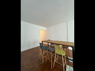 Mid Levels Central - Best View Court Block 68, Macdonnell Road 14