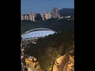 Happy Valley - Beverly Hill 03