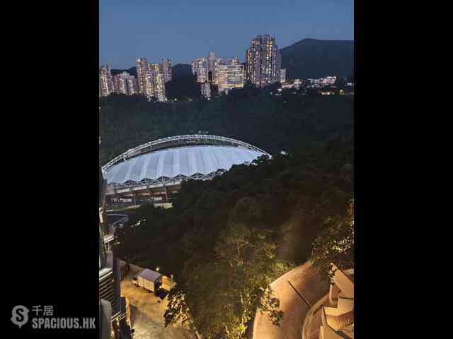 Happy Valley - Beverly Hill 03