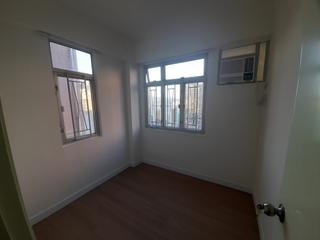 Sai Ying Pun - Golden Phoenix Court 02