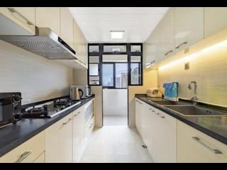 Happy Valley - The Broadville 11