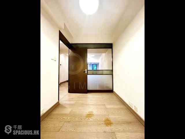 Mid Levels Central - Park Rise 04