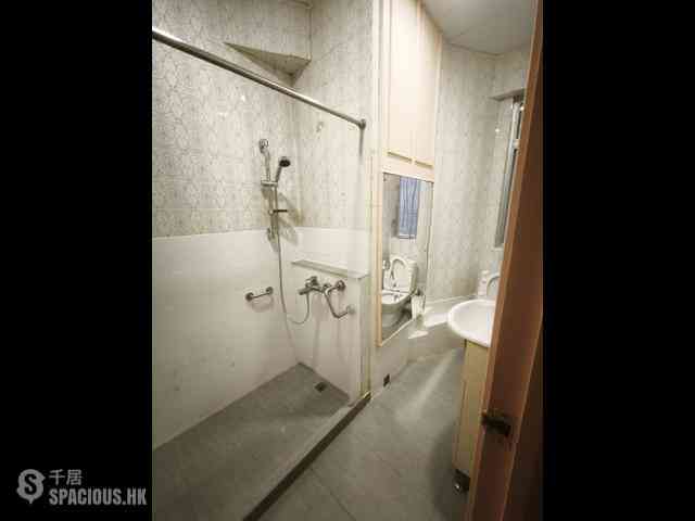 Mid Levels Central - Jing Tai Garden Mansion 12