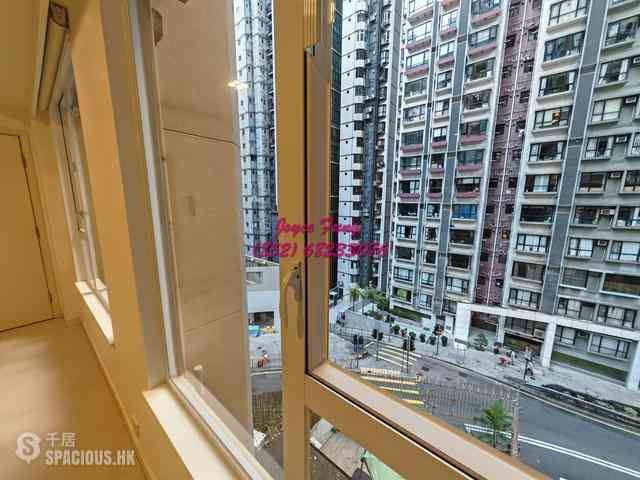 Mid Levels Central - Good View Court 07