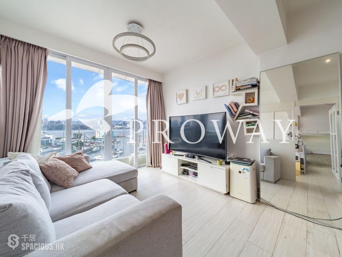 Causeway Bay - Hoi Deen Court 01