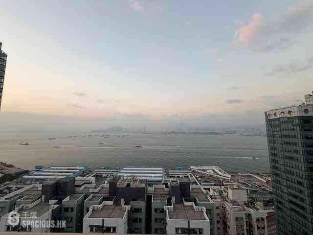 Sai Ying Pun - Des Voeux W Residence 03
