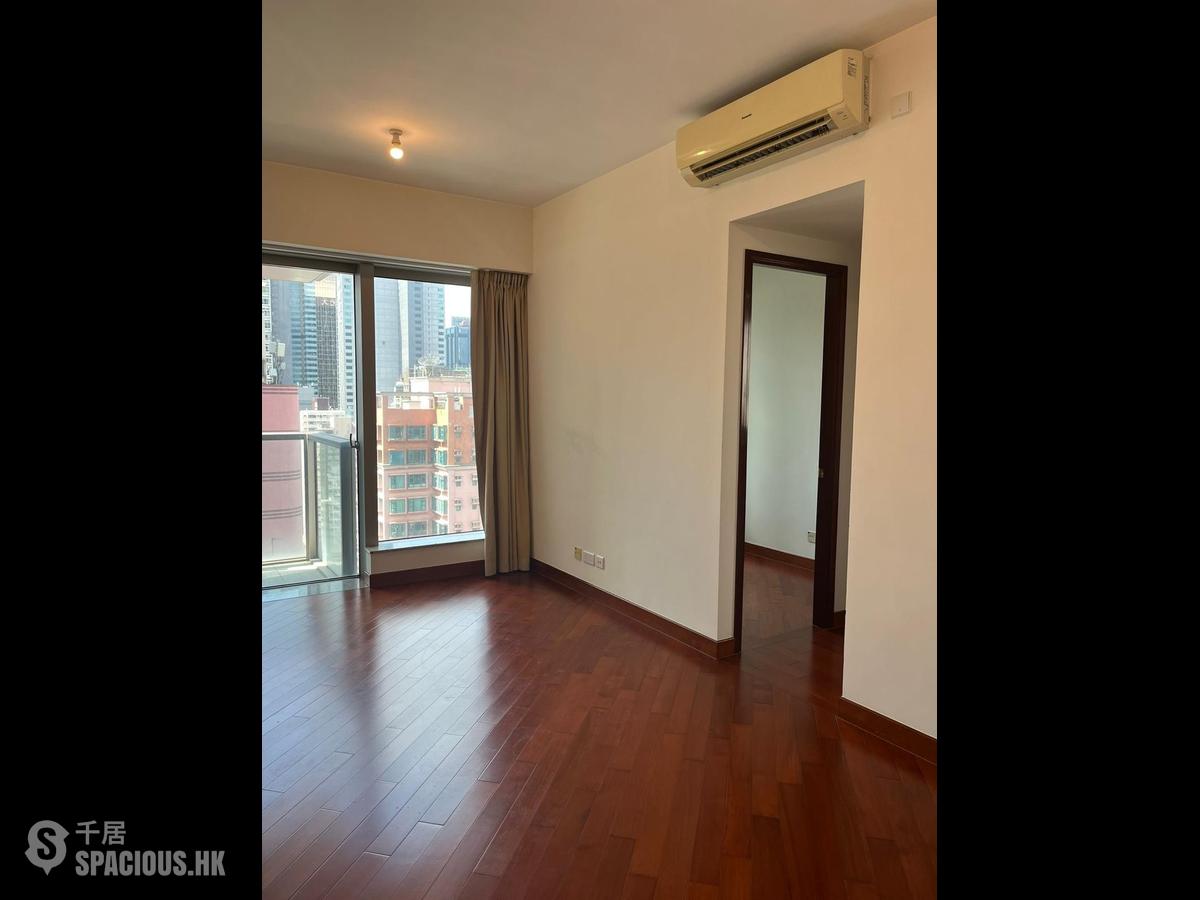 Wan Chai - The Avenue Phase 1 Block 5 01