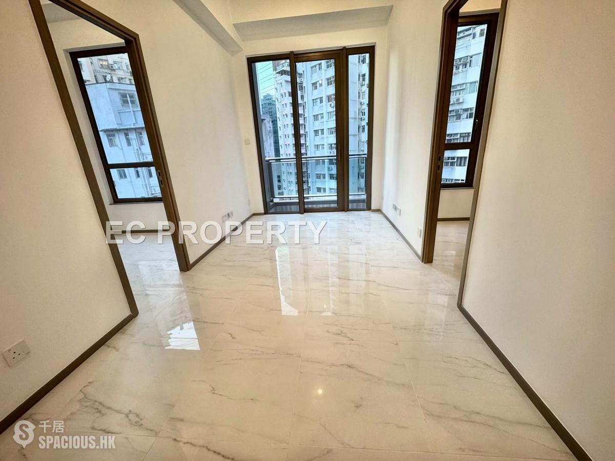 Wan Chai - One Wood Road 01