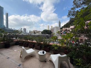 Happy Valley - 1-4, Briar Avenue 08