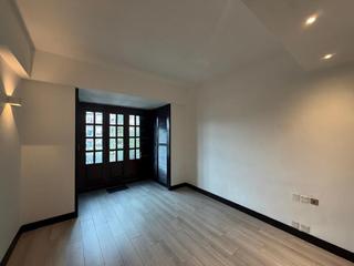Happy Valley - 1-4, Briar Avenue 10