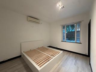 Happy Valley - 1-4, Briar Avenue 14