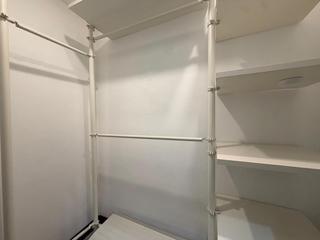 Happy Valley - 1-4, Briar Avenue 15