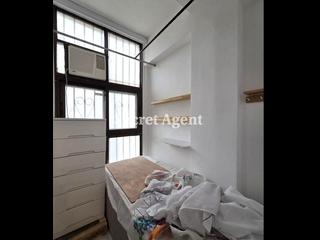 Sai Ying Pun - Lim Kai Bit Yip 16