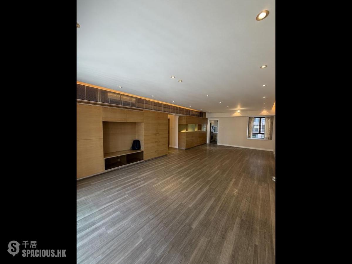 Mid Levels Central - Wilshire Park 01