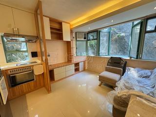 Happy Valley - Rockwin Court 02
