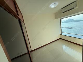 Kennedy Town - The Merton Tower 1 06