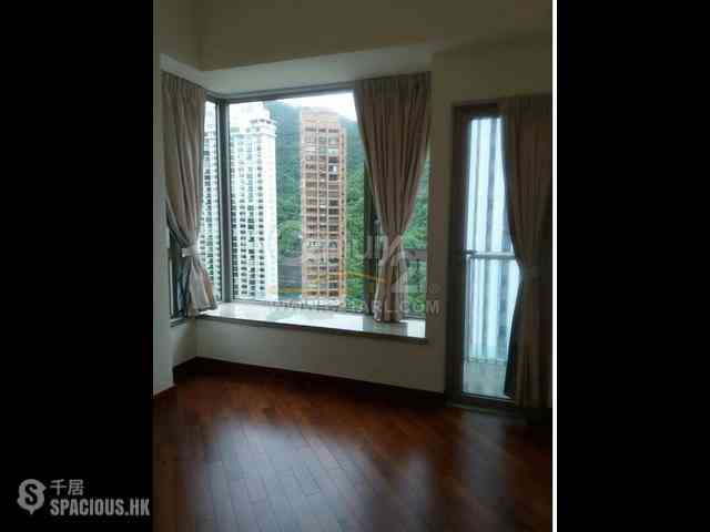 Wan Chai - The Avenue 04