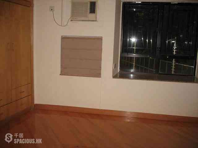 Mid Levels Central - Birchwood Place 08