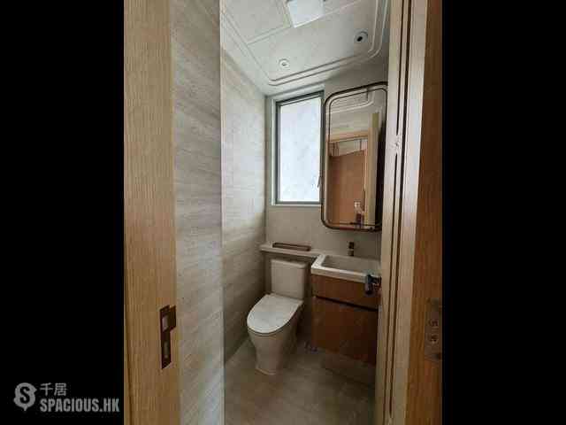 Sai Ying Pun - Upper Manor 03