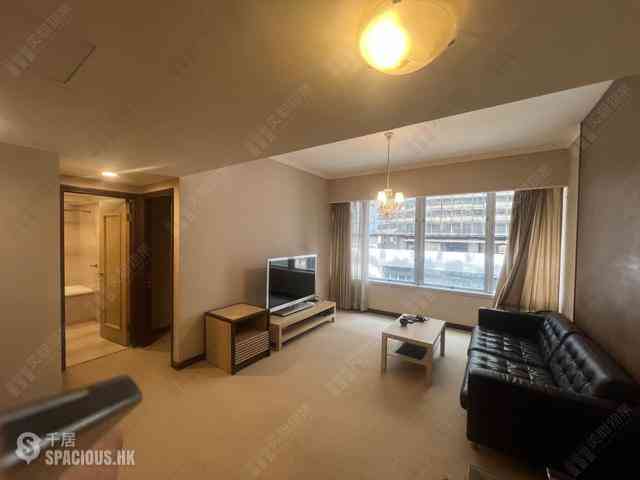 Wan Chai - Convention Plaza Apartments 02