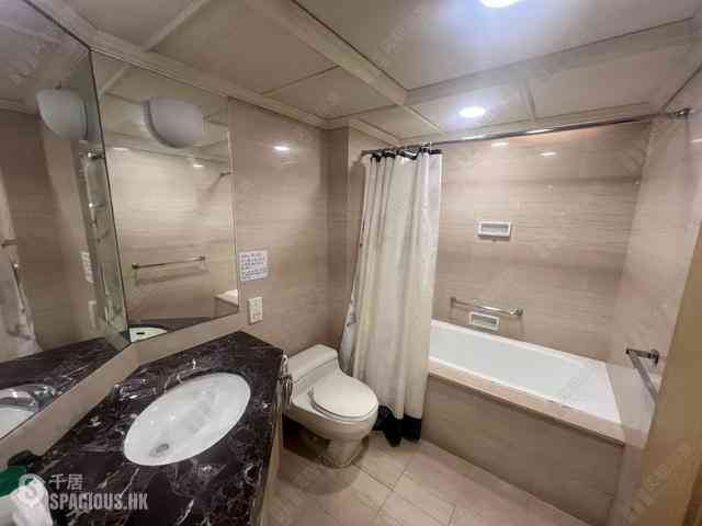 Wan Chai - Convention Plaza Apartments 06