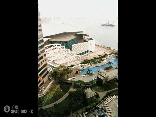 Wan Chai - Convention Plaza Apartments 01
