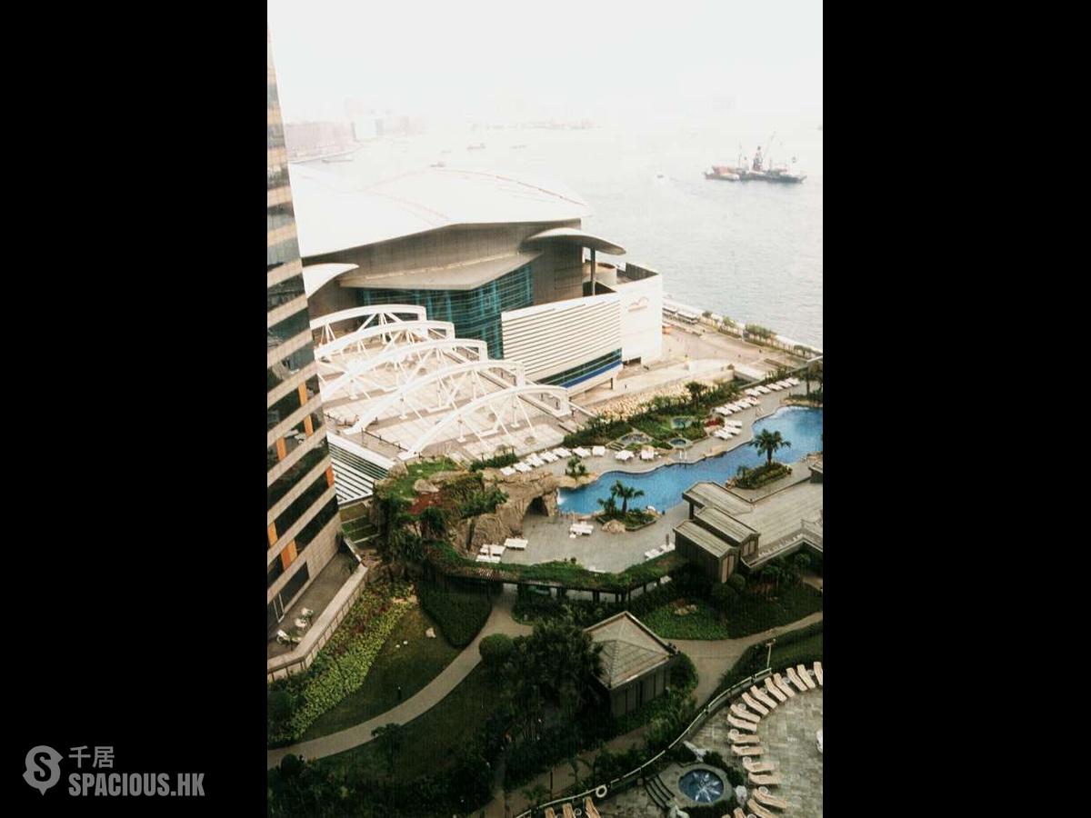 Wan Chai - Convention Plaza Apartments 01