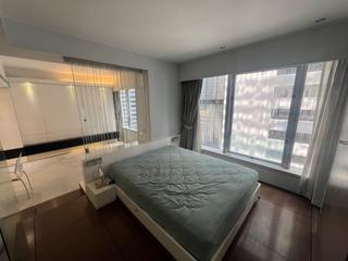 Wan Chai - Convention Plaza Apartments 06