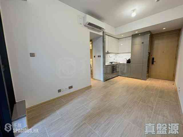 Wong Chuk Hang - The Southside Phase 4B 06