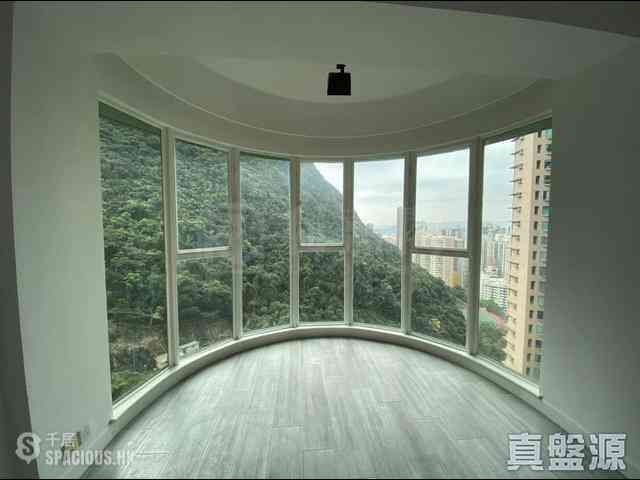 Mid Levels Central - Hillsborough Court 03