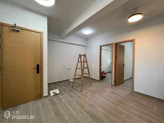 Sai Ying Pun - Tone Hing Building 04
