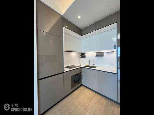 Wong Chuk Hang - The Southside Phase 2 La Marina Tower 1B 03