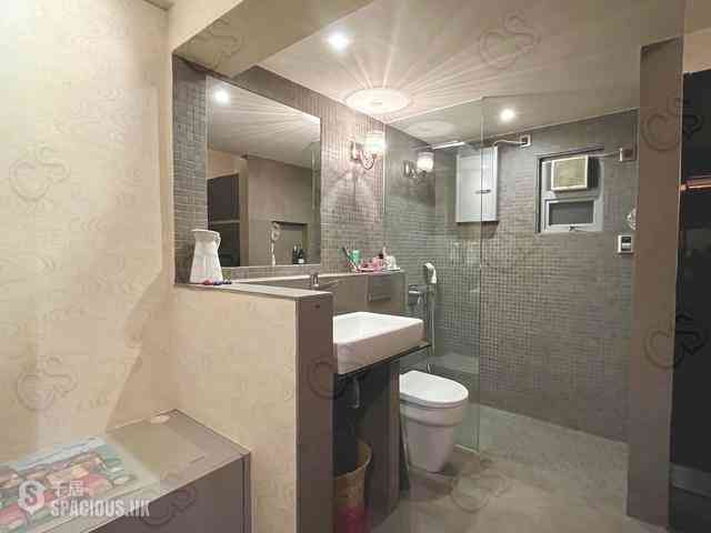 Quarry Bay - Westlands Gardens Block A 05